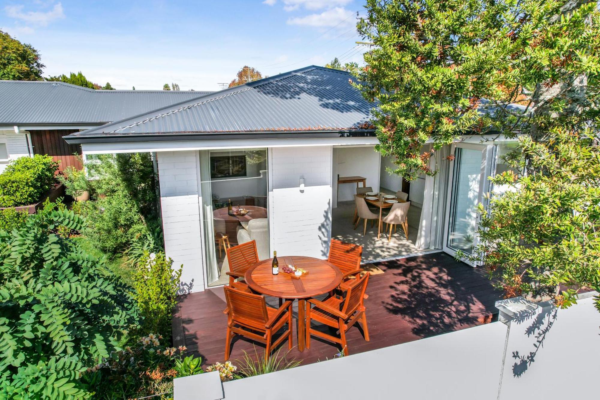 River View Retreat, Luxury & Central - By Kosh Bnb Hamilton Exterior foto